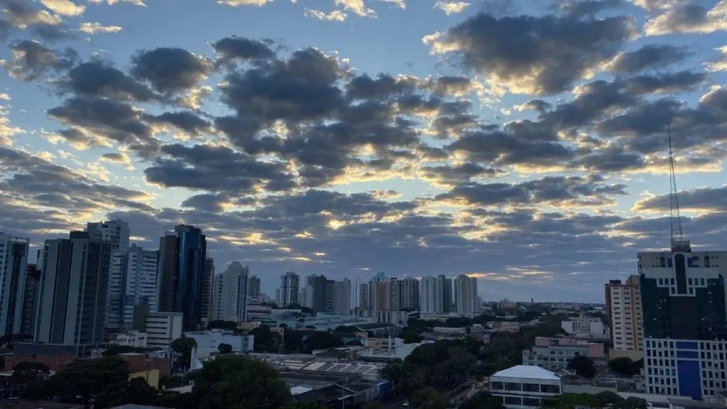 Veja como fica o tempo em Maringá nesta segunda-feira (24)