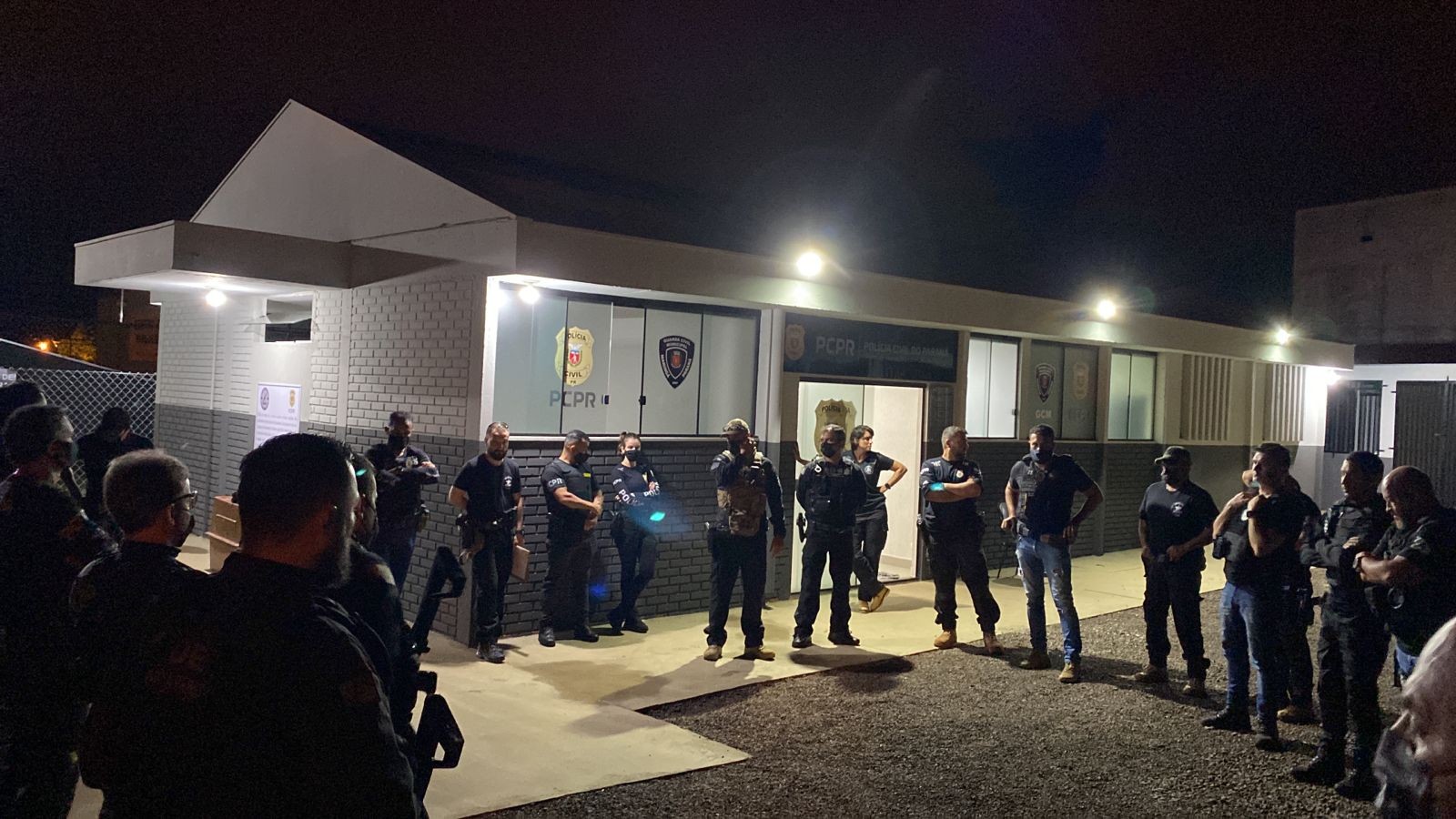 Auxiliar de carceragem é preso em operação contra corrupção na Casa de Custódia de Maringá