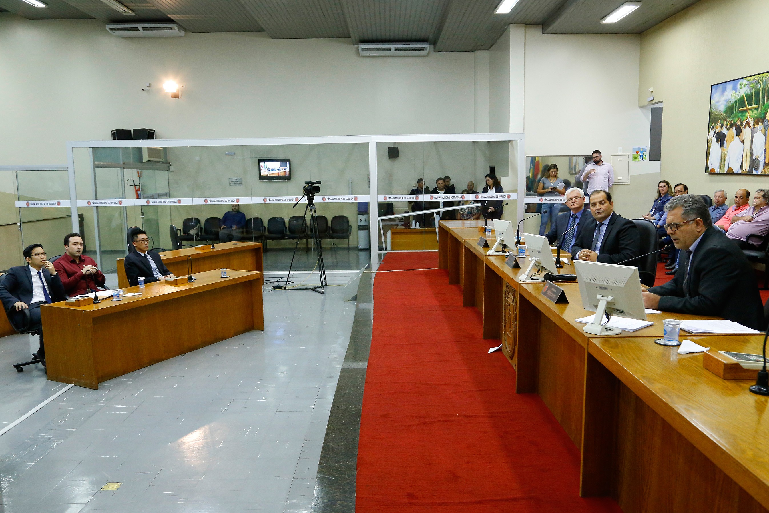 Câmara de Maringá acata processo de cassação contra Marchese