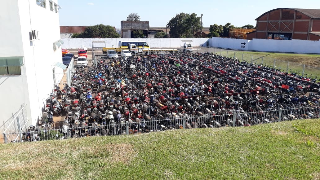 Ciretrans de Maringá e Sarandi têm 1.366 motocicletas apreendidas