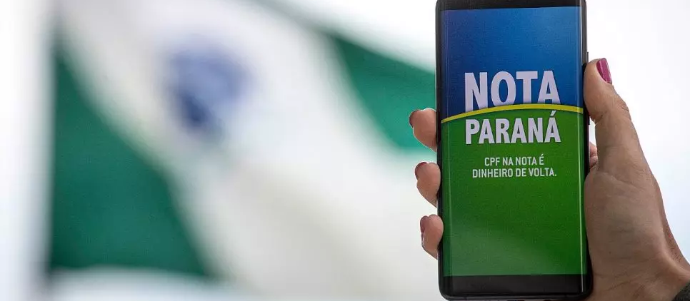 “Sabia que era eu”, diz nova milionária de Sarandi