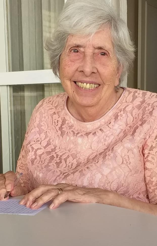 Morre a pioneira de Maringá Isis Coutinho Bruder, aos 96 anos