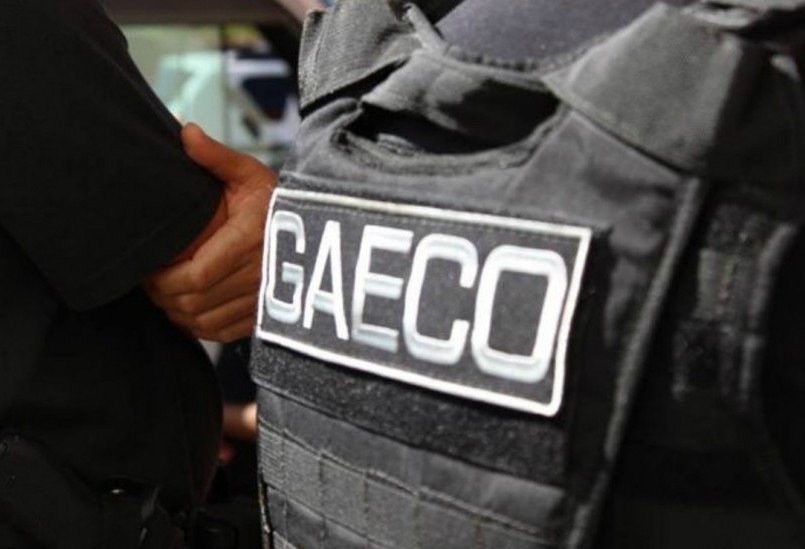 Gaeco e Polícia Civil cumprem mandados contra organização criminosa em Ponta Grossa e região