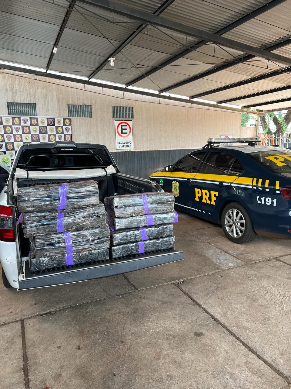 PRF intercepta carregamento de maconha chegando a Maringá