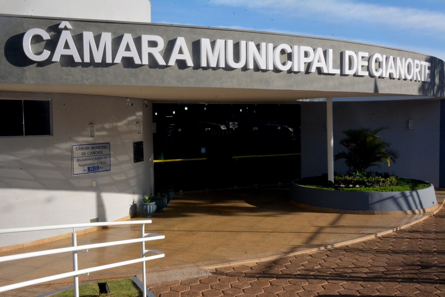 Vereador e assessor parlamentar de Cianorte são condenados por corrupção