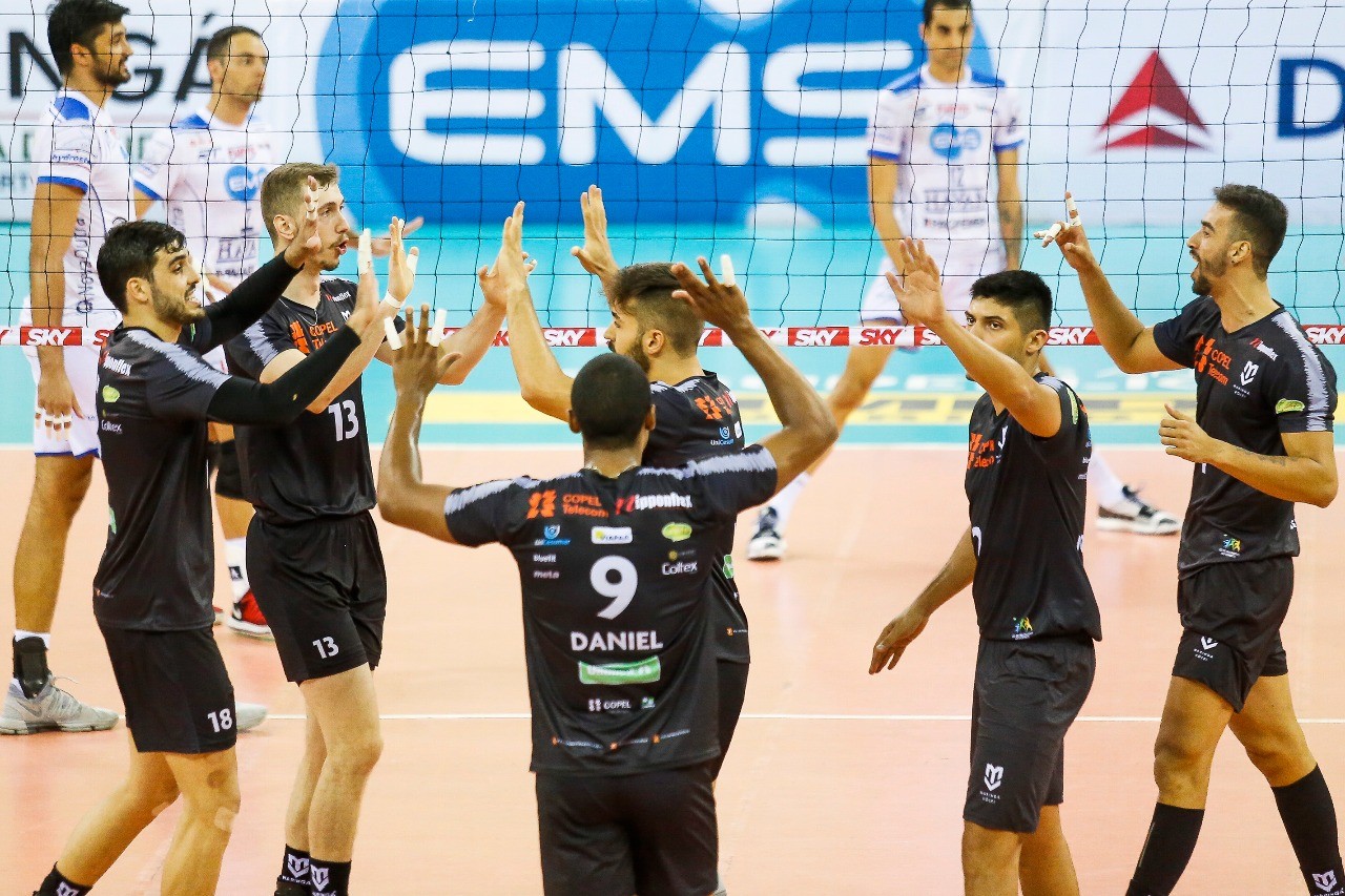 Estreia do Copel Telecom na Copa Brasil será contra Sesi-SP