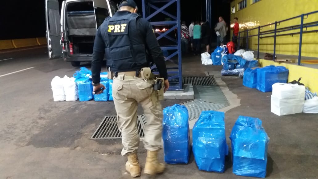 PRF apreende mercadorias contrabandeada do Paraguai