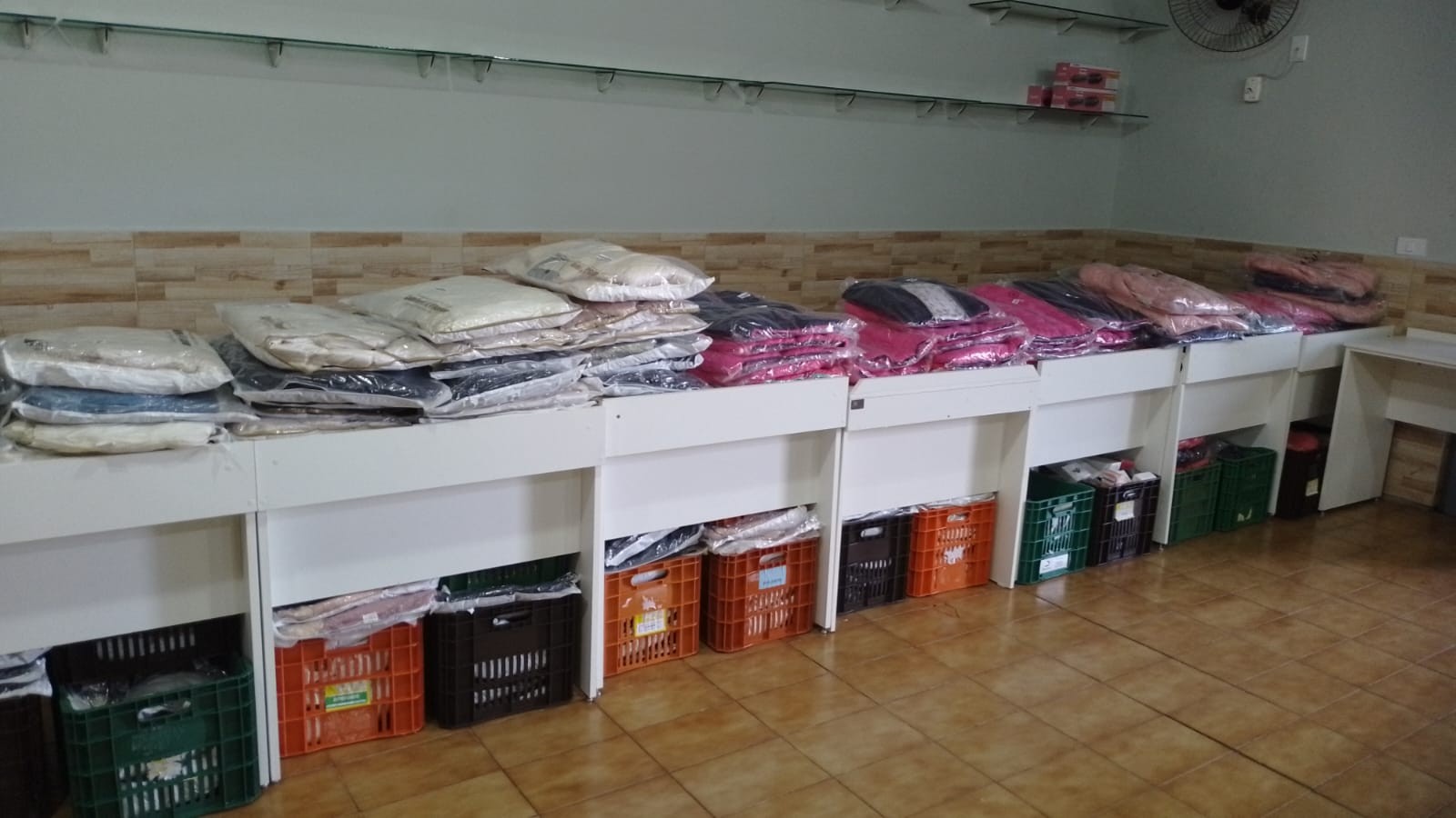 Promec realiza bazar beneficente com produtos apreendidos pela RF
