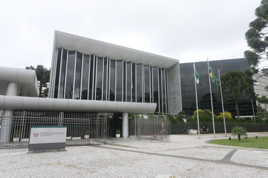 Paraná propõe aumento da alíquota do ICMS sobre energia, bebidas alcoólicas e outros itens