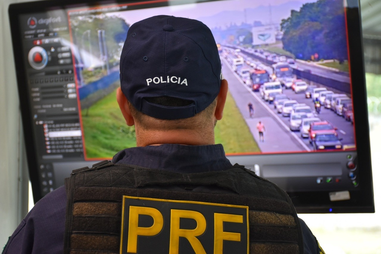 Cinco pessoas de Maringá morrem em acidente na BR-277