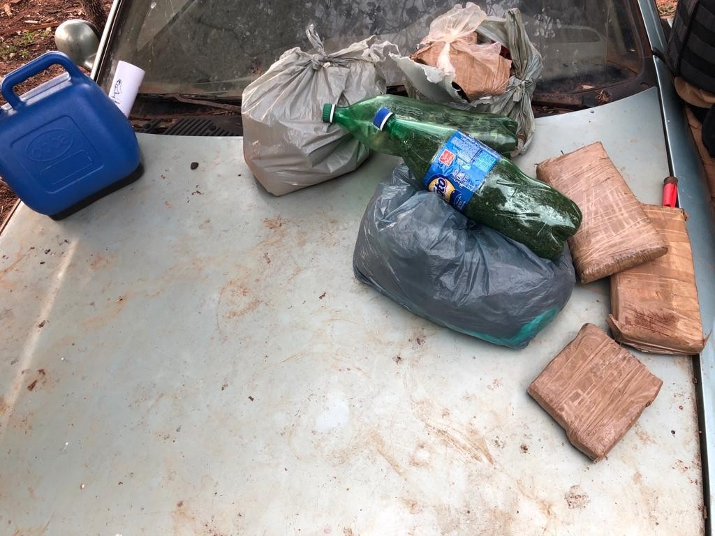Denarc de Maringá apreende 8 quilos de maconha em sítio