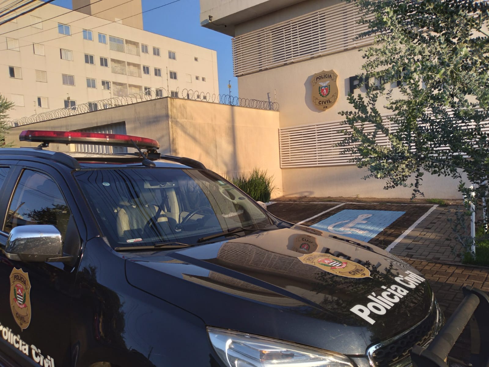 Em Londrina, operação mira em caminhoneiros acusados de desvios de cargas