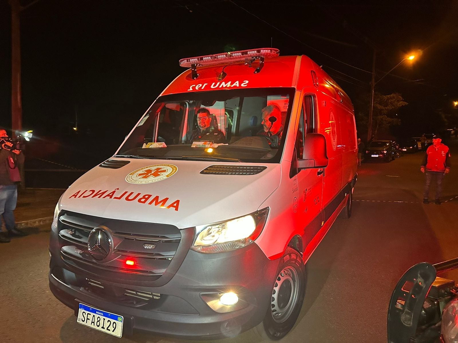 Quatro pessoas são baleadas durante festa de aniversário em Maringá
