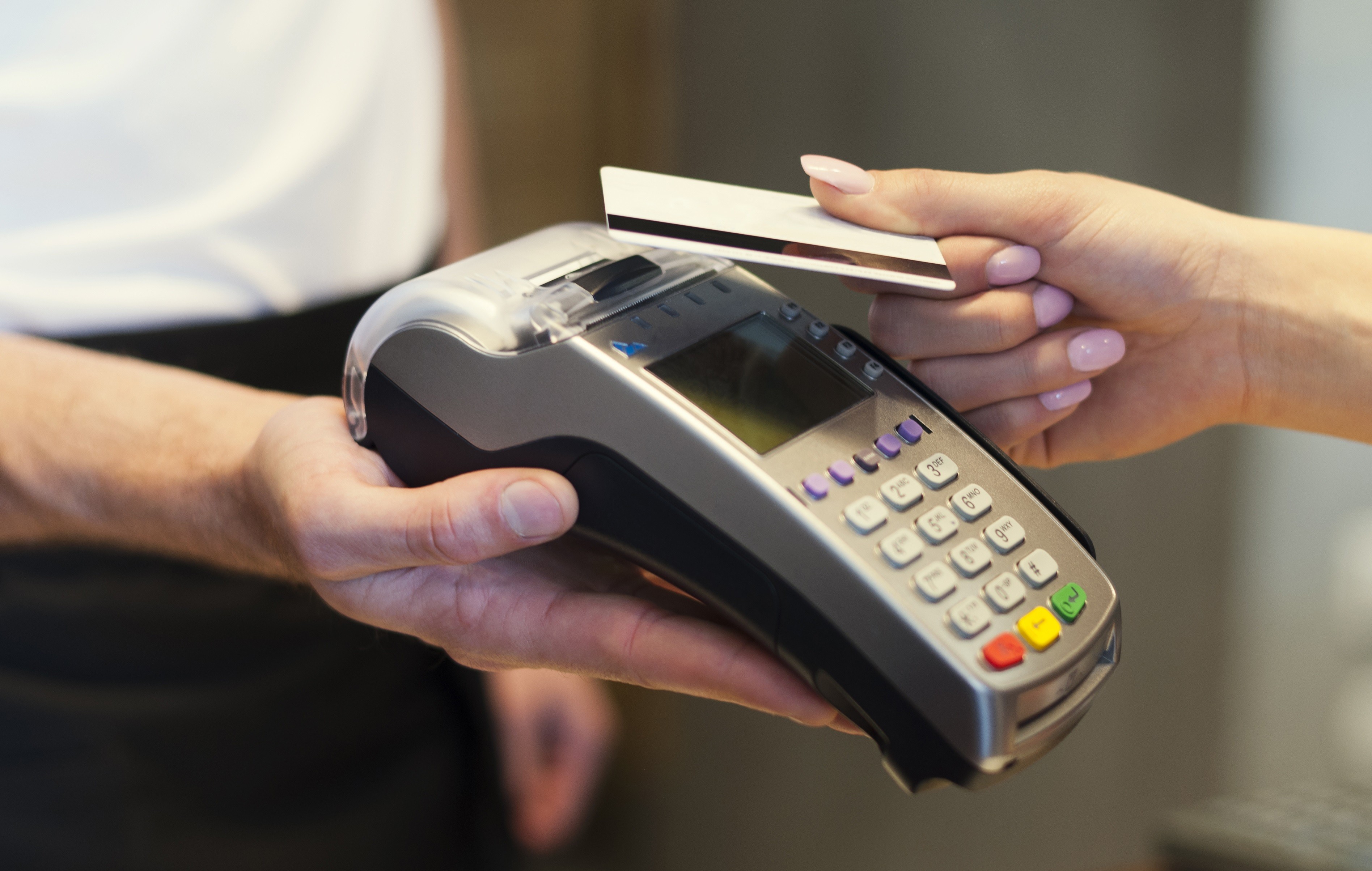 Consumidor compulsivo pode encarecer o crédito para toda a sociedade