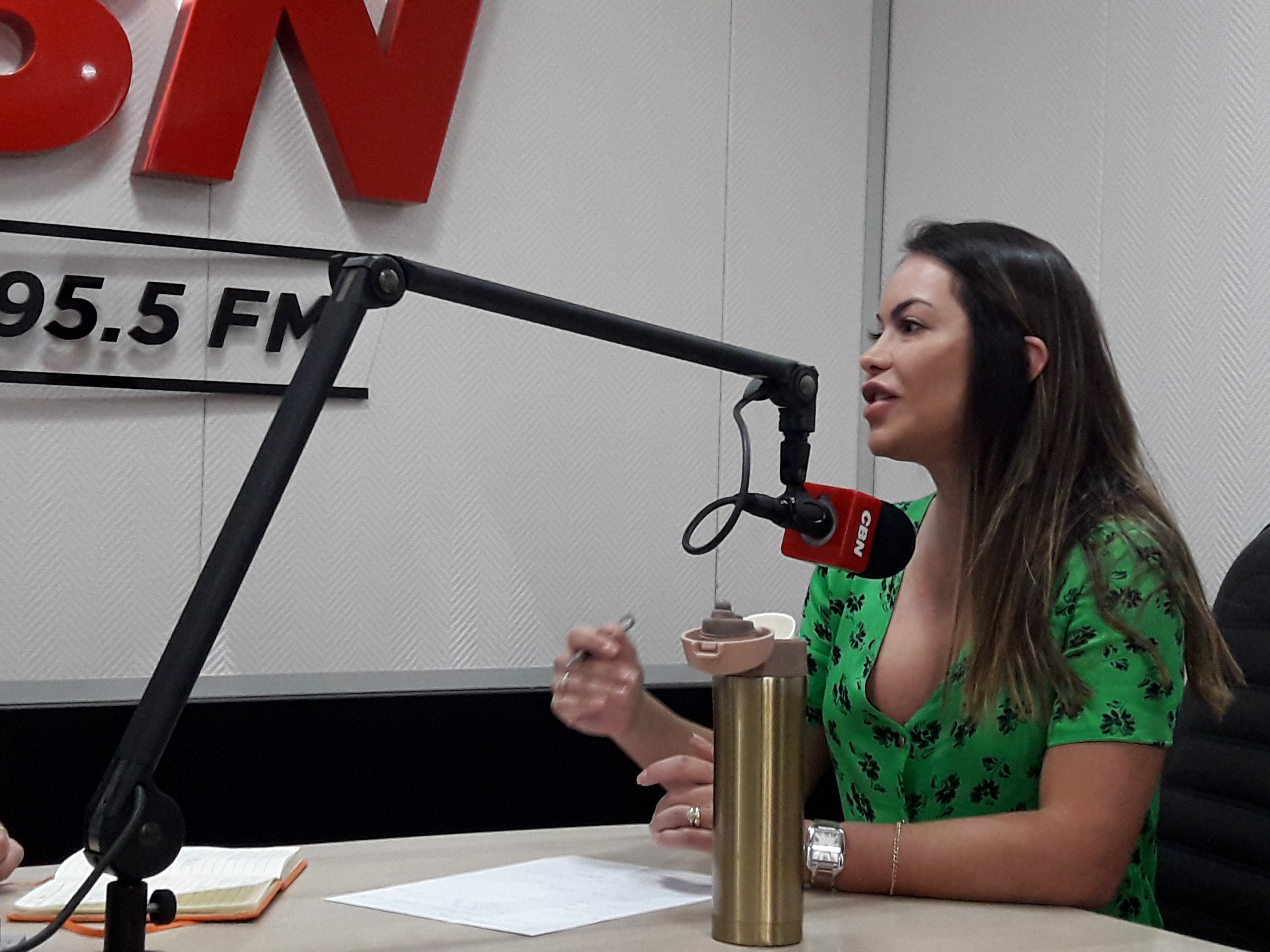 Crianças menores de 2 anos não devem ter contato com telas