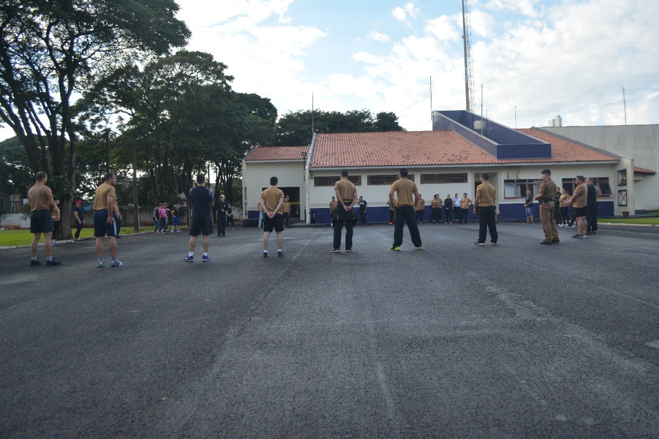 Pelotão de Serviços do 4º Batalhão da PM participou do Dia do Desafio