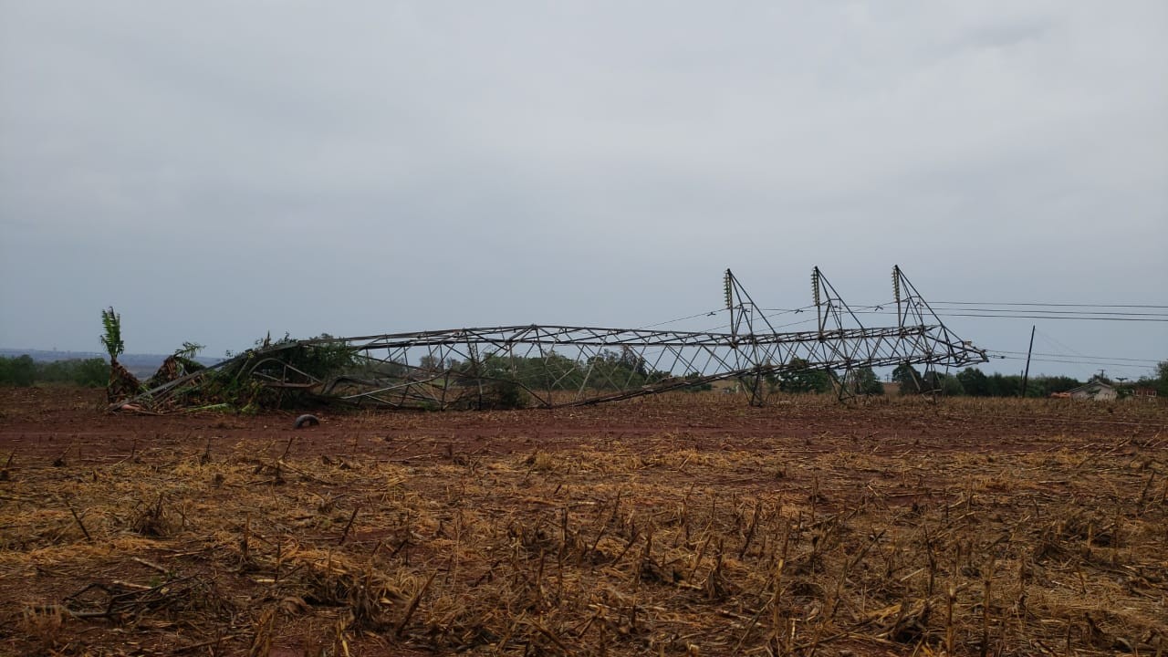 Temporais em cidades do estado são destaques do CBN Paraná