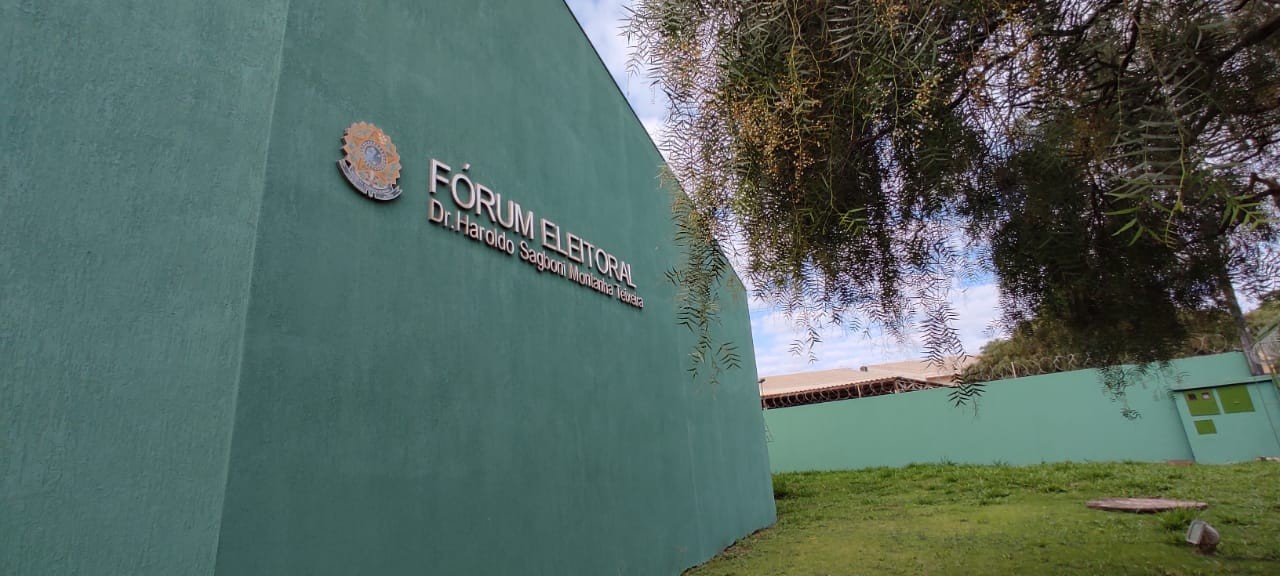 Em Sarandi, eleitores enfrentam dificuldades com mudança no local de votação