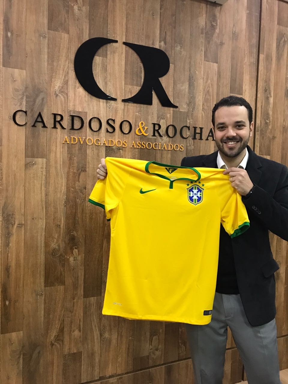 Torcedor de Cianorte está arrumando as malas para embarcar rumo à Rússia