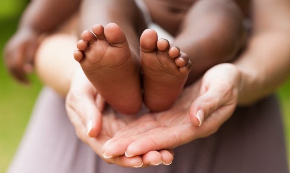 Paraná tem quase 500 crianças e adolescentes aptas para adoção