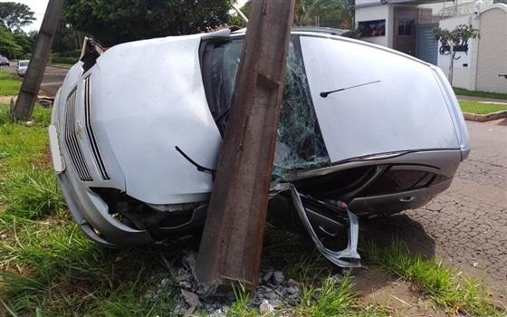 Batidas contra postes em agosto deixaram mais de 6 mil domicílios sem luz