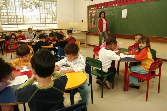 114 diretores de escolas e creches de Maringá tomam posse nessa quarta-feira (7)