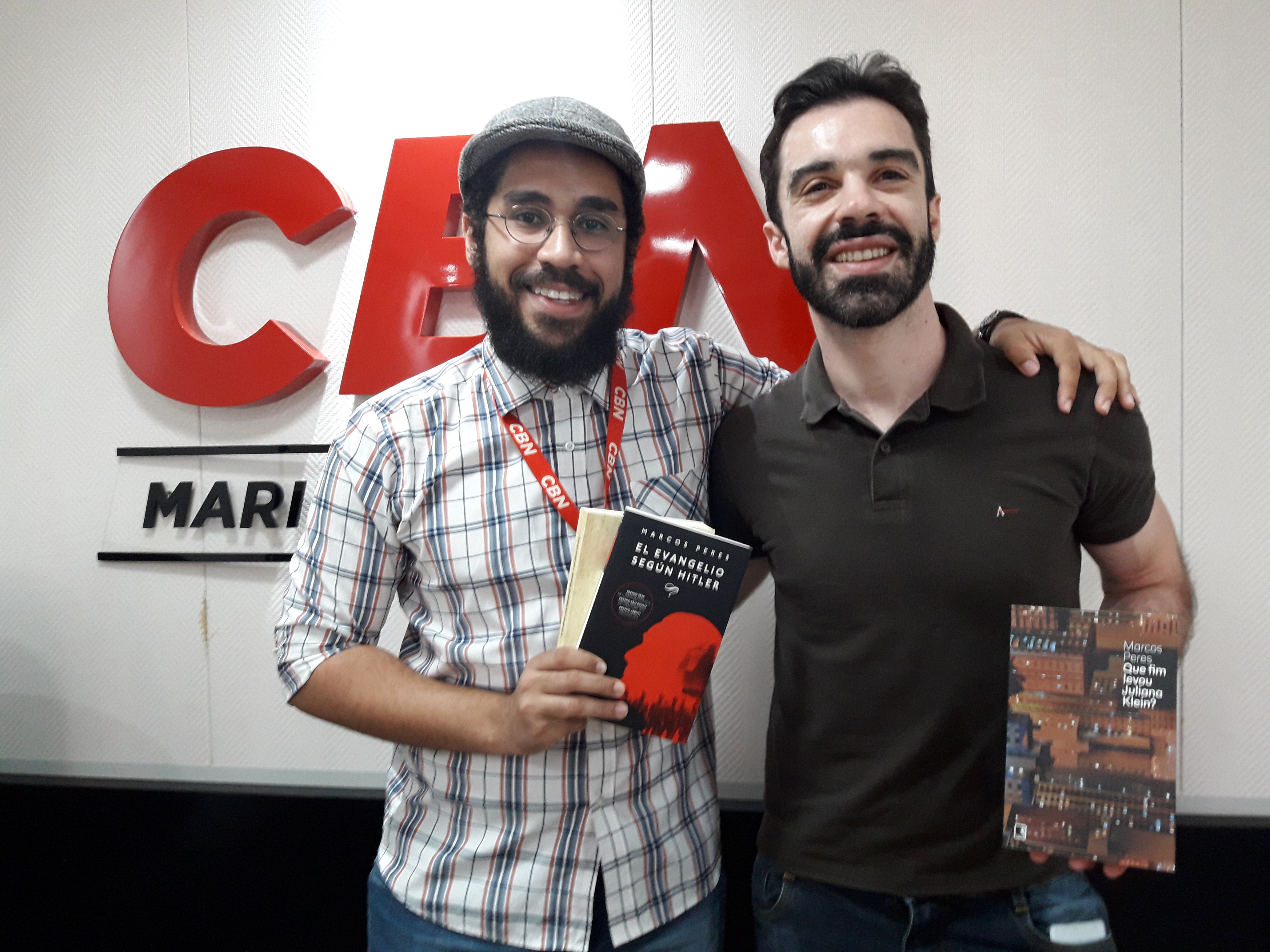 “Literatura é diversão para mim”, diz Marcos Peres