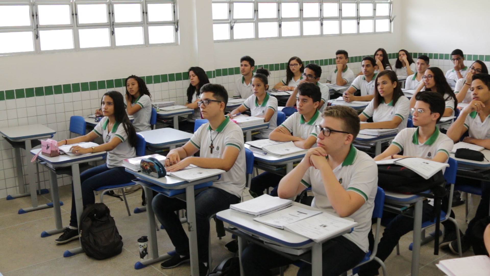 Educação profissional precisa estar presente no ensino médio