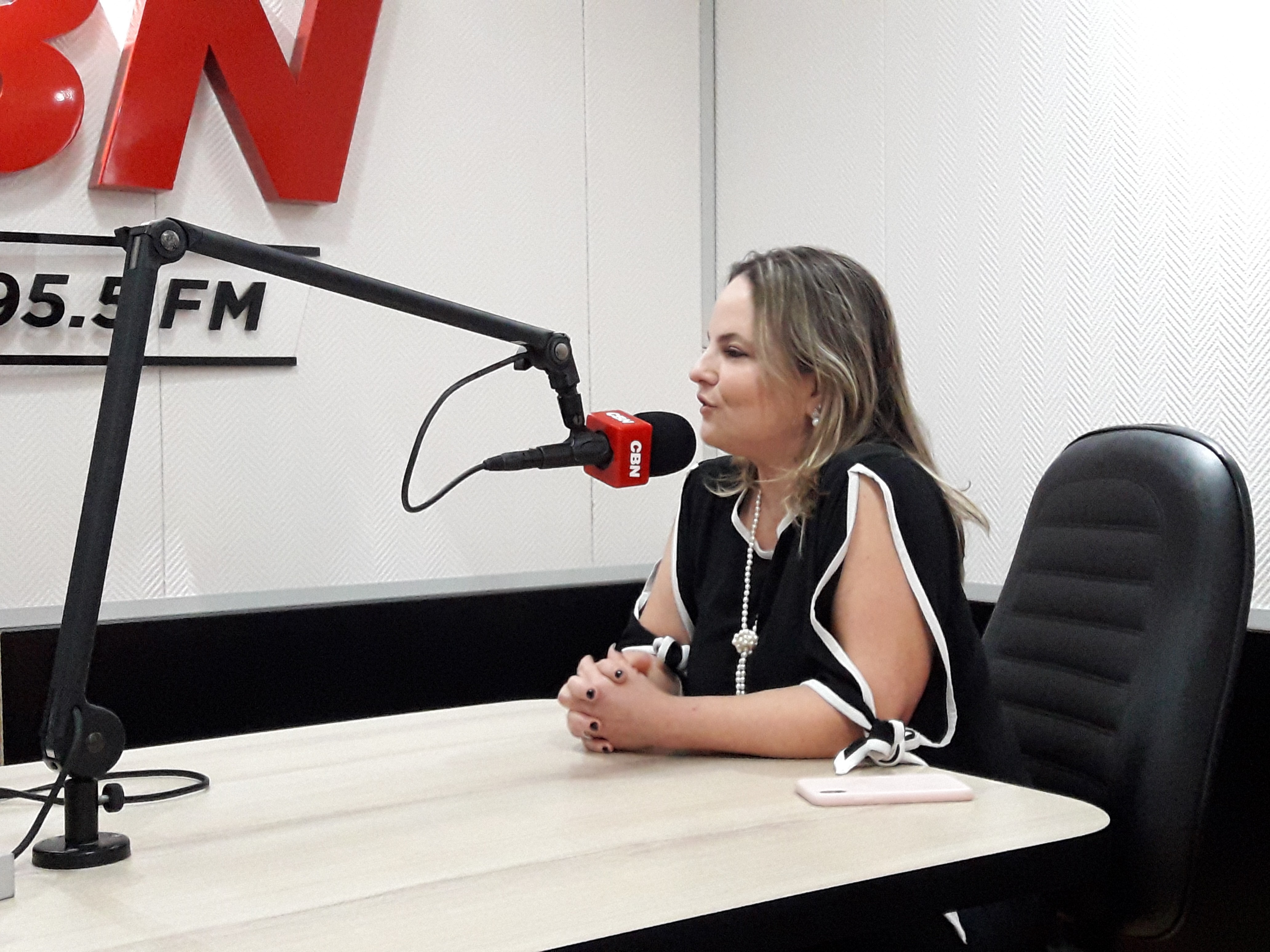 Dicas de cuidados com a pele para curtir o verão e as férias