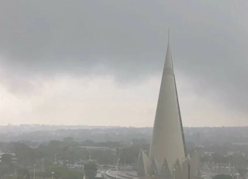 Maringá tem alerta para risco de tempestade e ventos fortes; veja os detalhes