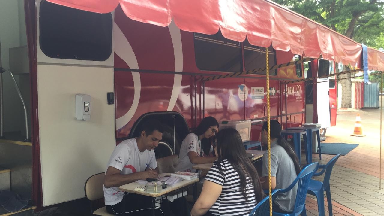 Hemocentro cadastra doadores de medula óssea