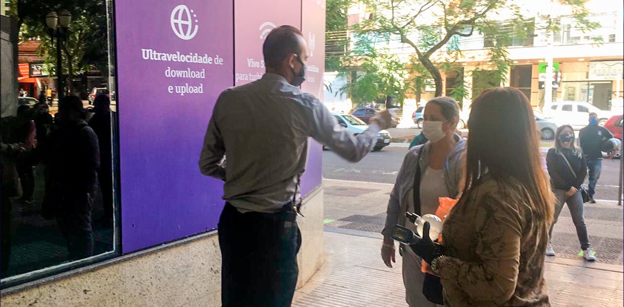 Shoppings começam a reabrir em Maringá