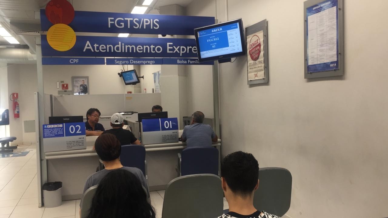 Horário especial para saques do FGTS continua