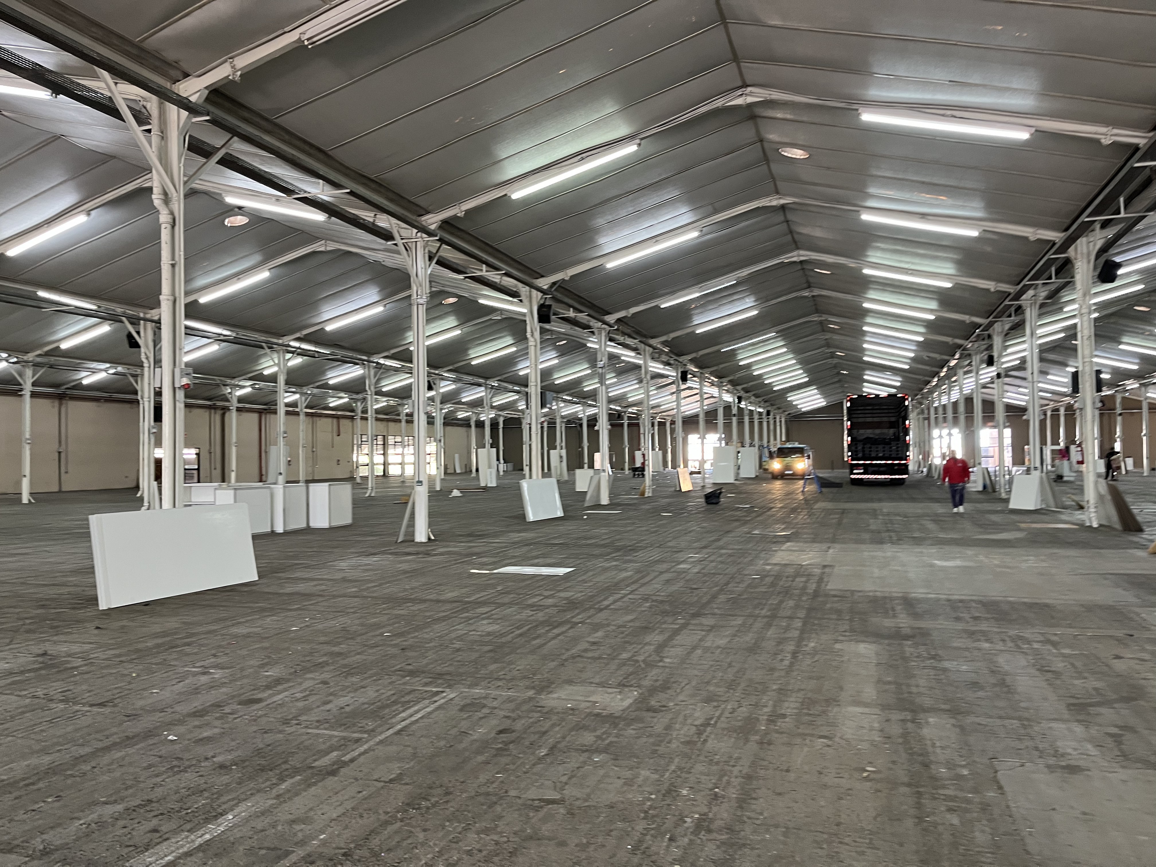 Tragédia aérea: familiares aguardam chegada dos corpos para velório