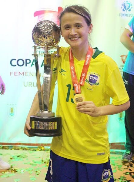 Eleita cinco vezes melhor do mundo, Amandinha retorna a Maringá