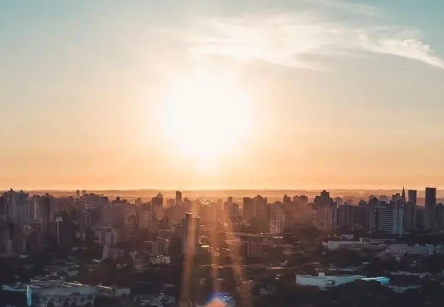 Veja como fica o tempo nesta segunda-feira de feriado em Maringá