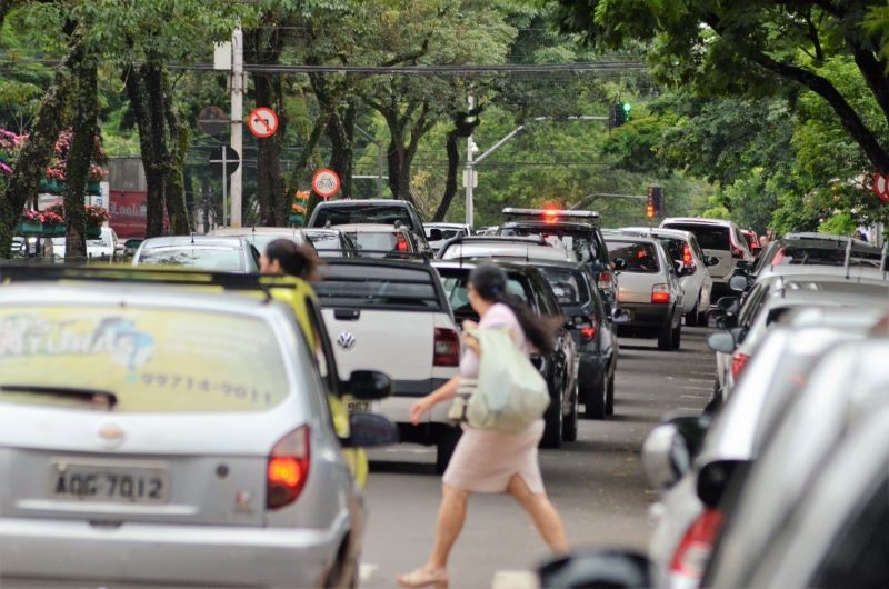 Levantamento indica ruas e cruzamentos de Maringá com maior número de acidentes