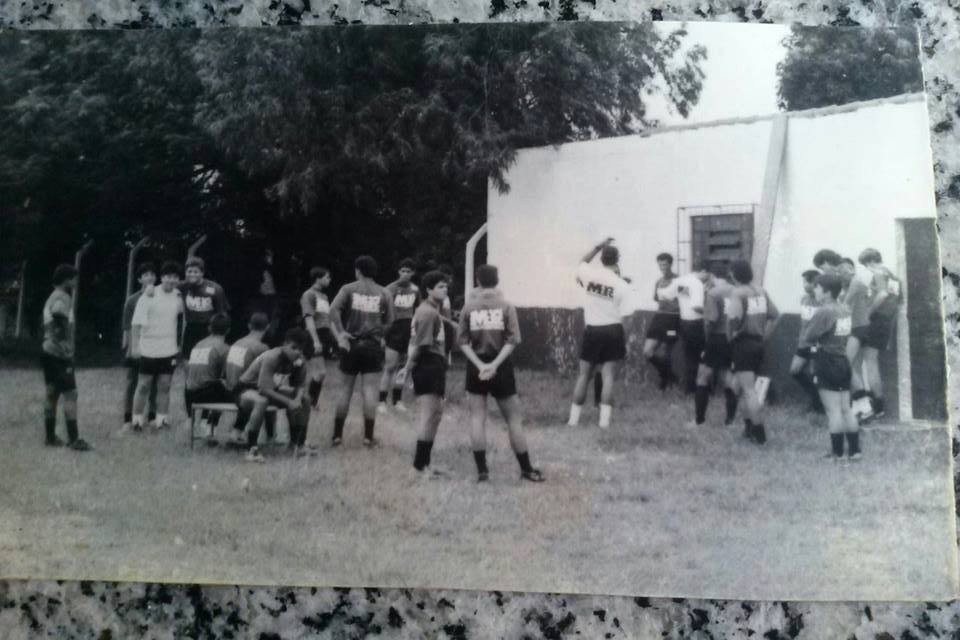 Os campos de futebol em Maringá