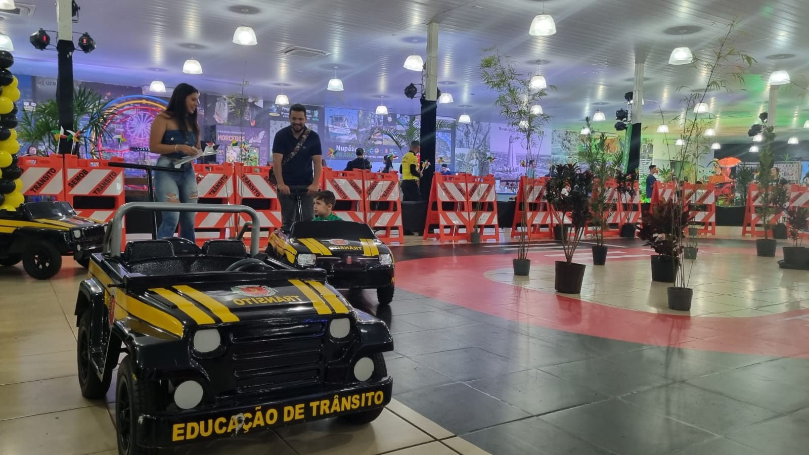 Secretaria de Mobilidade Urbana preparou estande voltado para crianças