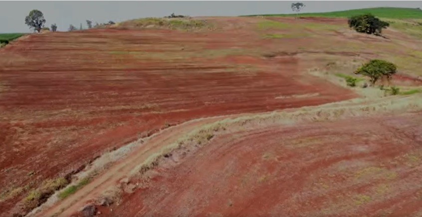 Ex-deputado pede que MP e TCE apurem compra de terreno para prainha em Maringá