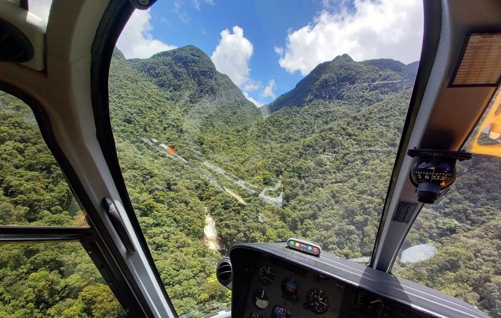 Curitibanos são resgatados após se perderem em trilha