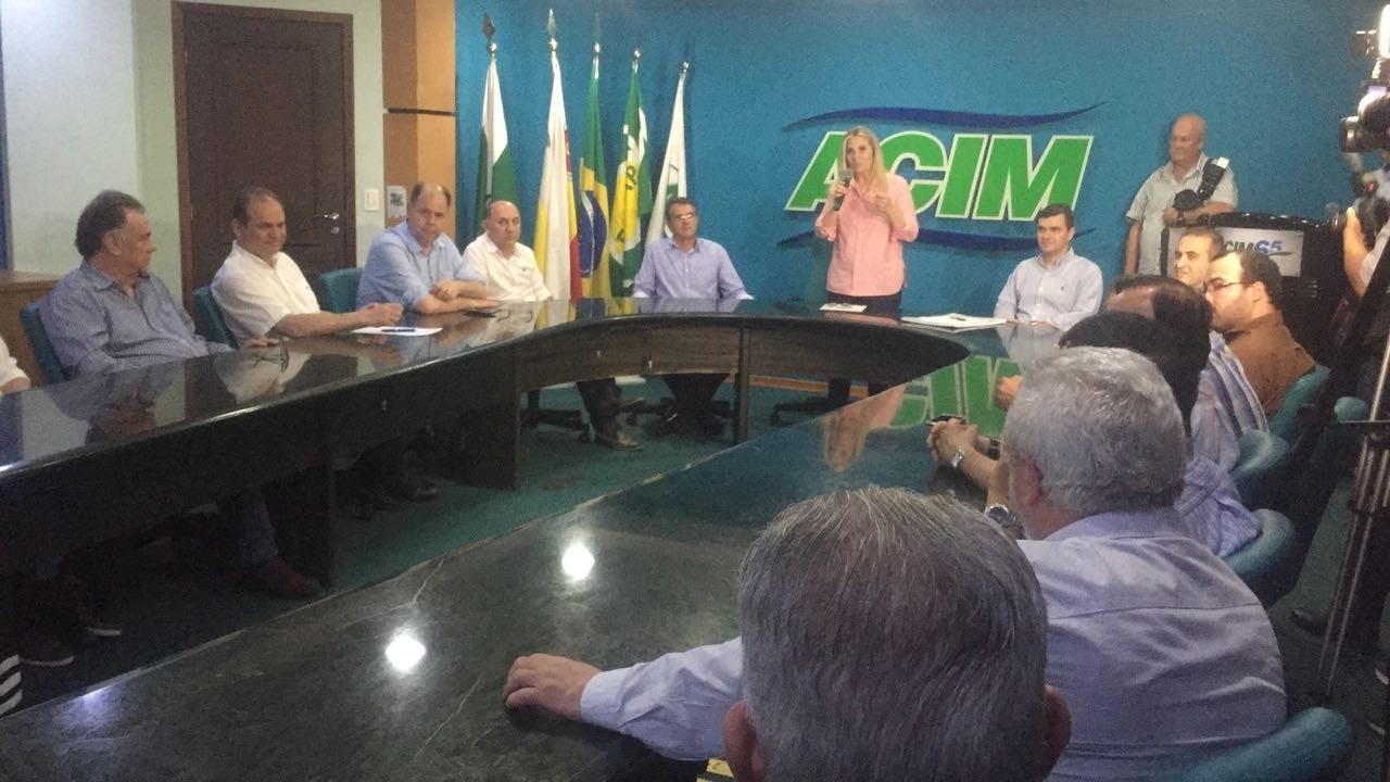 Acim entrega anteprojeto para duplicar PR-317