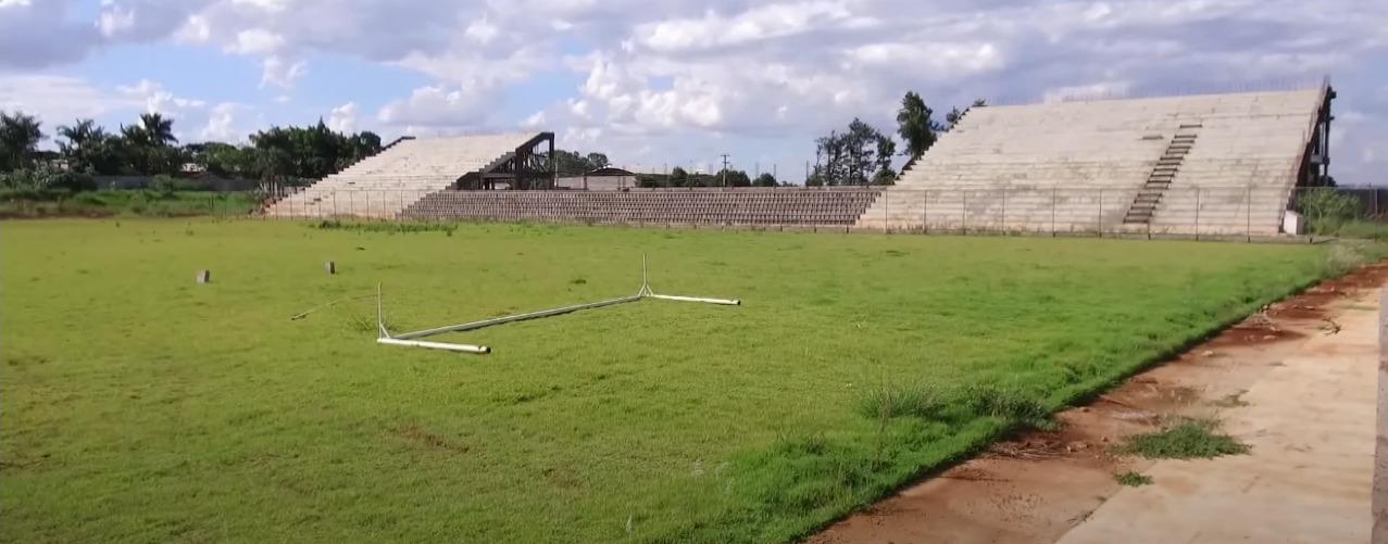 Prefeitura de Sarandi pretende concluir Estádio e retomar obra do Paço Municipal