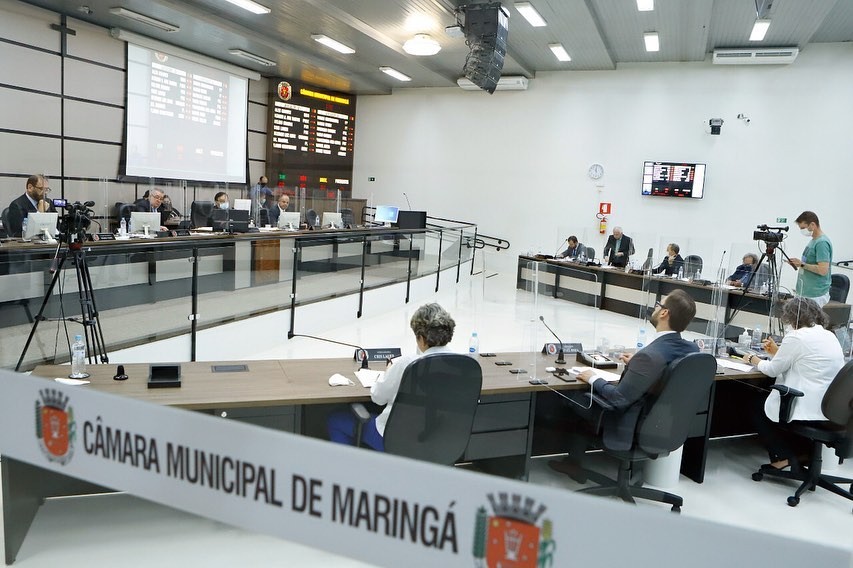 Câmara vota projeto que autoriza contratação de empresa para remoção e leilão de veículos apreendidos