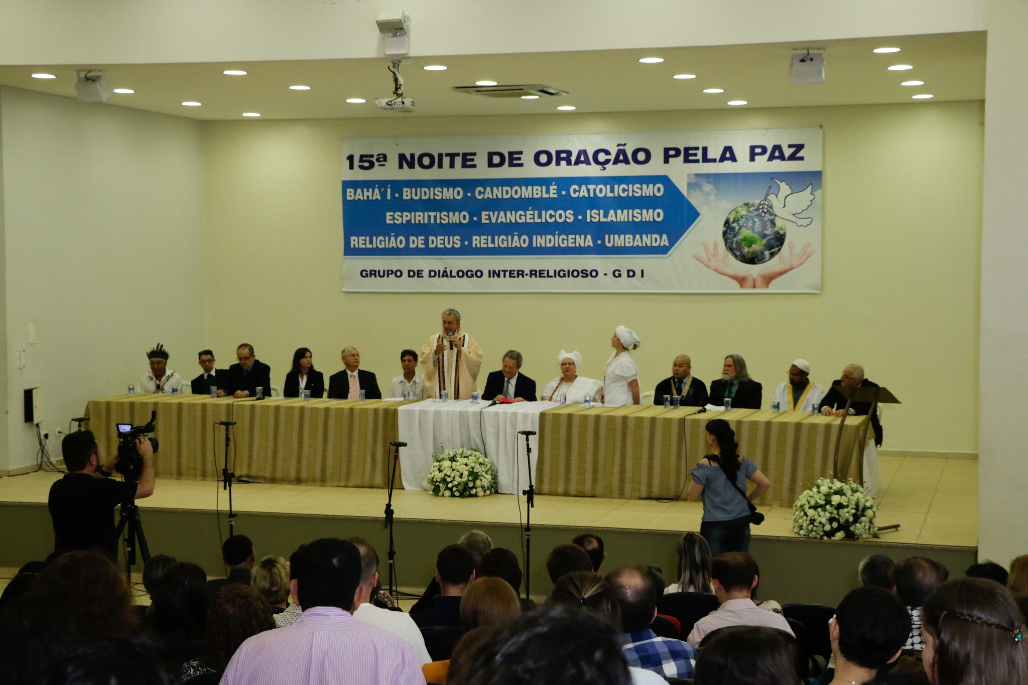 Maringá terá a 16ª Noite de Oração pela Paz com 11 religiões