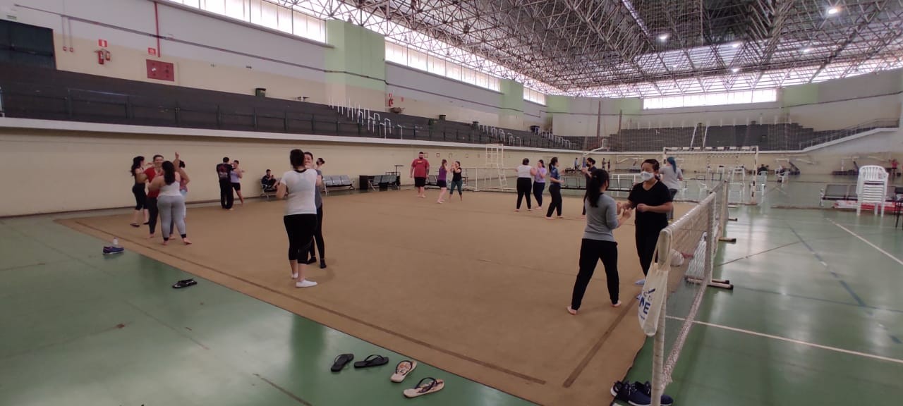 Aulas são voltadas a mulheres e público LGBTQI+