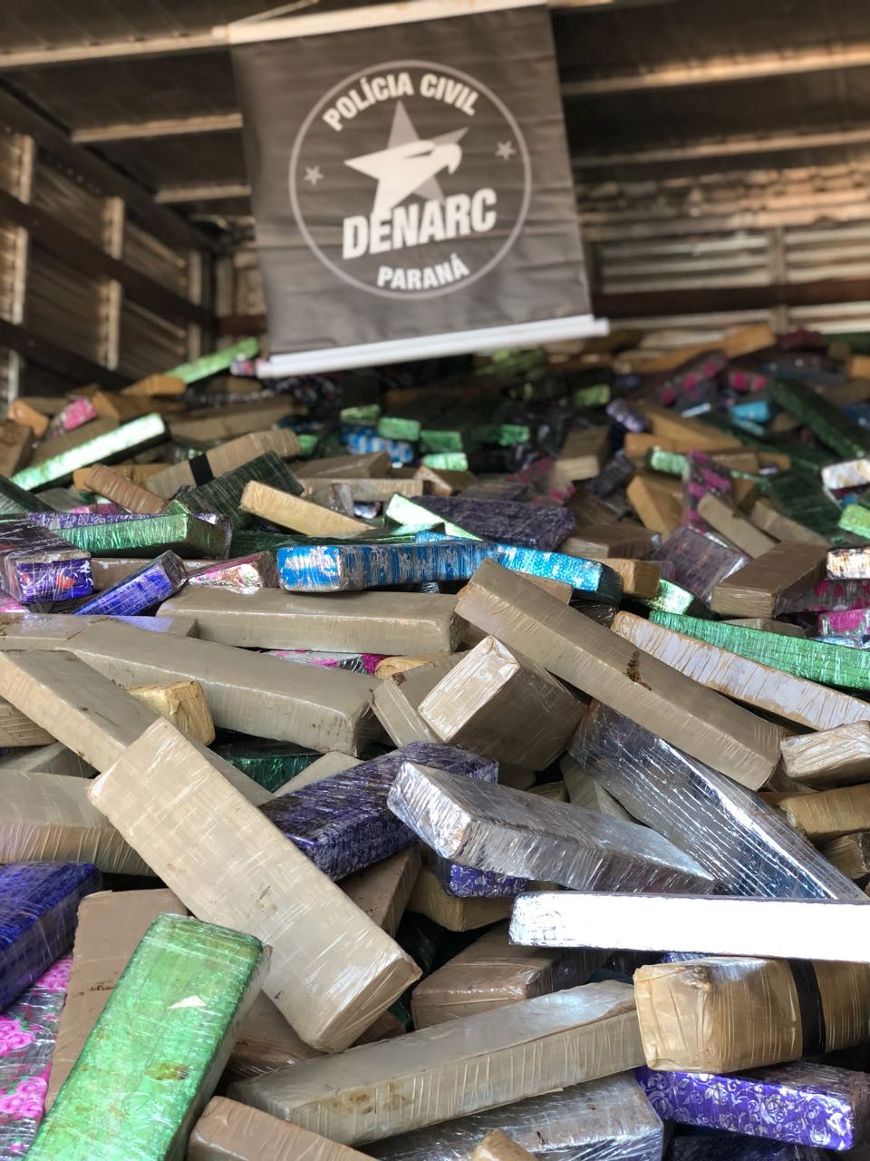 Denarc apreende seis toneladas de maconha