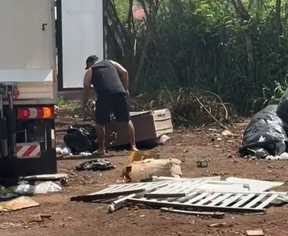 Prefeitura de Maringá multa empresa em R$ 15 mil por descarte irregular