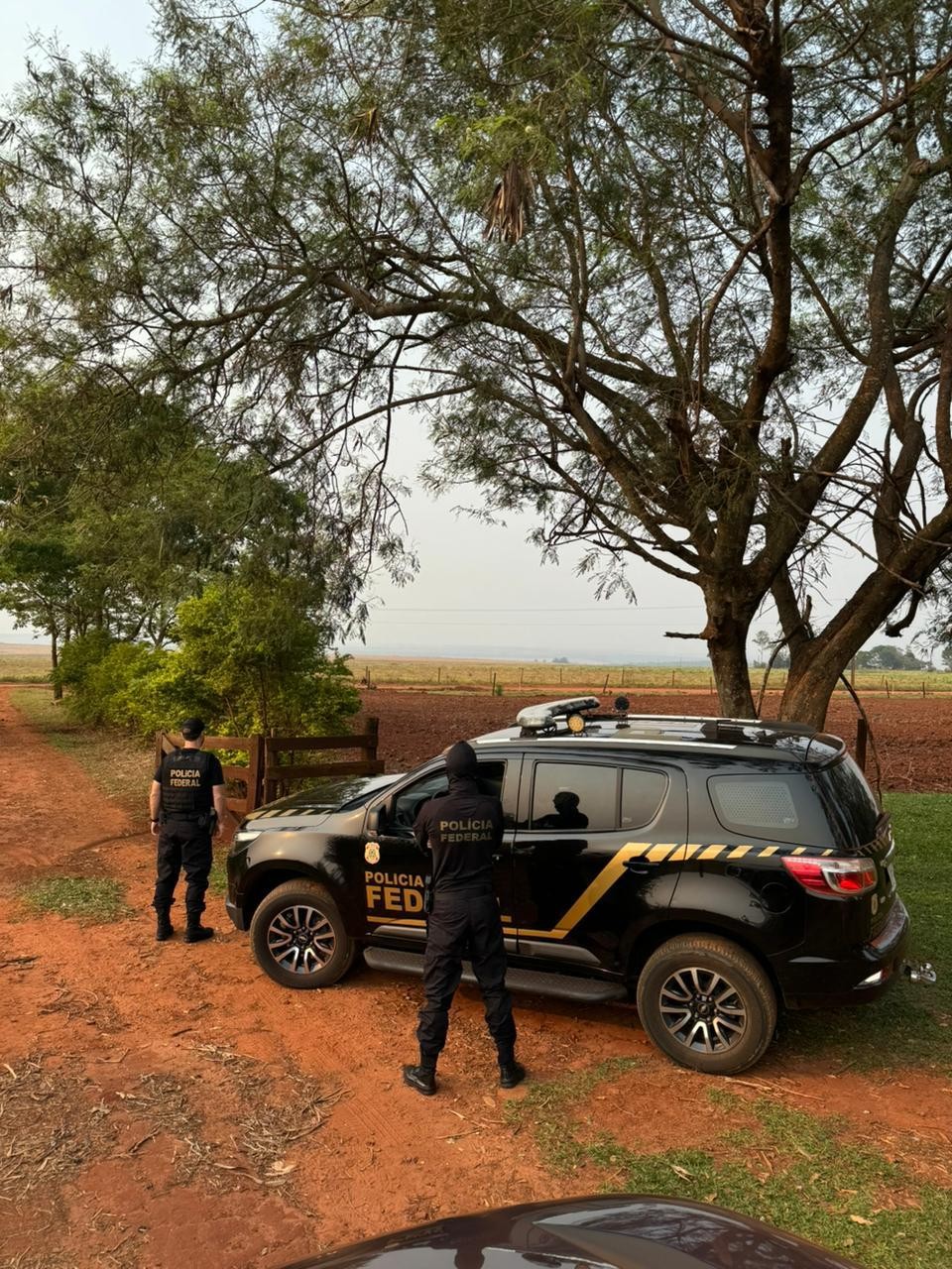 PF cumpre mandado de busca em endereço de suspeito de tráfico de pessoas