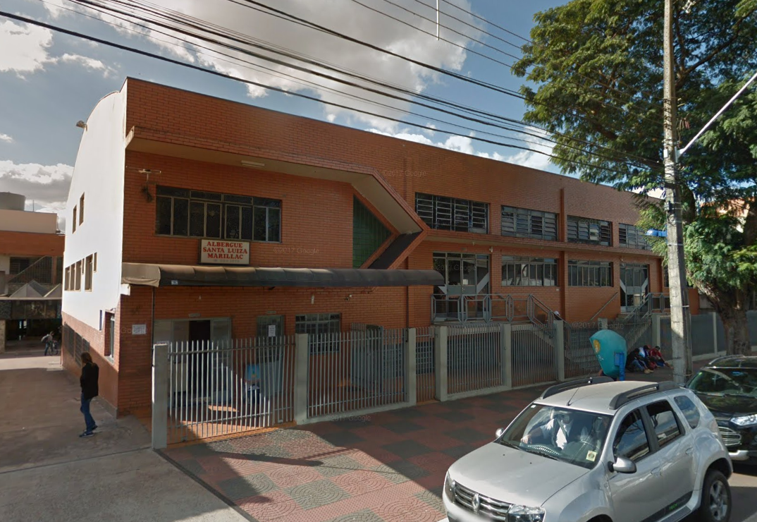 Albergue precisa de roupas e calçados, principalmente masculinos